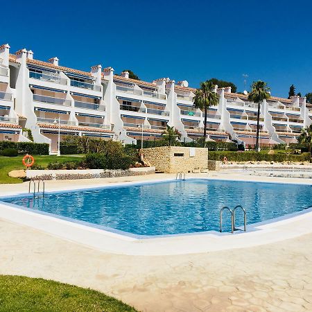 Apartamentos Jardines Del Puerto Altamar 阿尔考斯布里 外观 照片