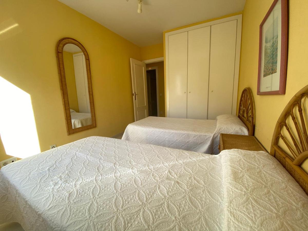 Apartamentos Jardines Del Puerto Altamar 阿尔考斯布里 外观 照片