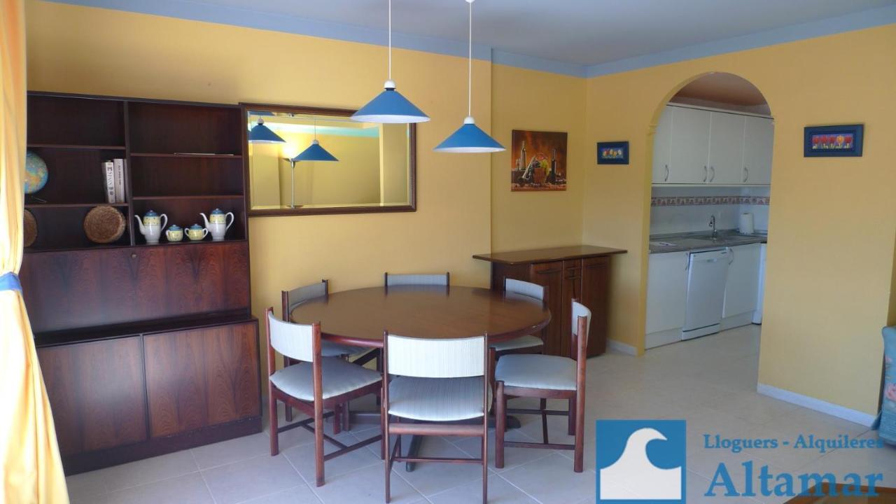 Apartamentos Jardines Del Puerto Altamar 阿尔考斯布里 外观 照片
