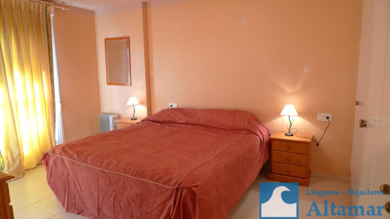 Apartamentos Jardines Del Puerto Altamar 阿尔考斯布里 外观 照片